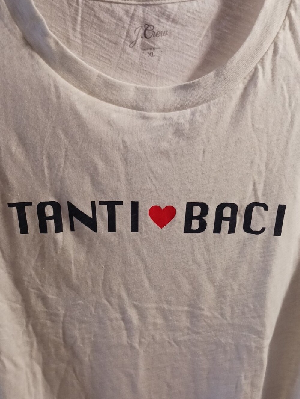 J. CREW White Short Sleeve Tee with Black Text 'Tanti ❤️ Baci' XL